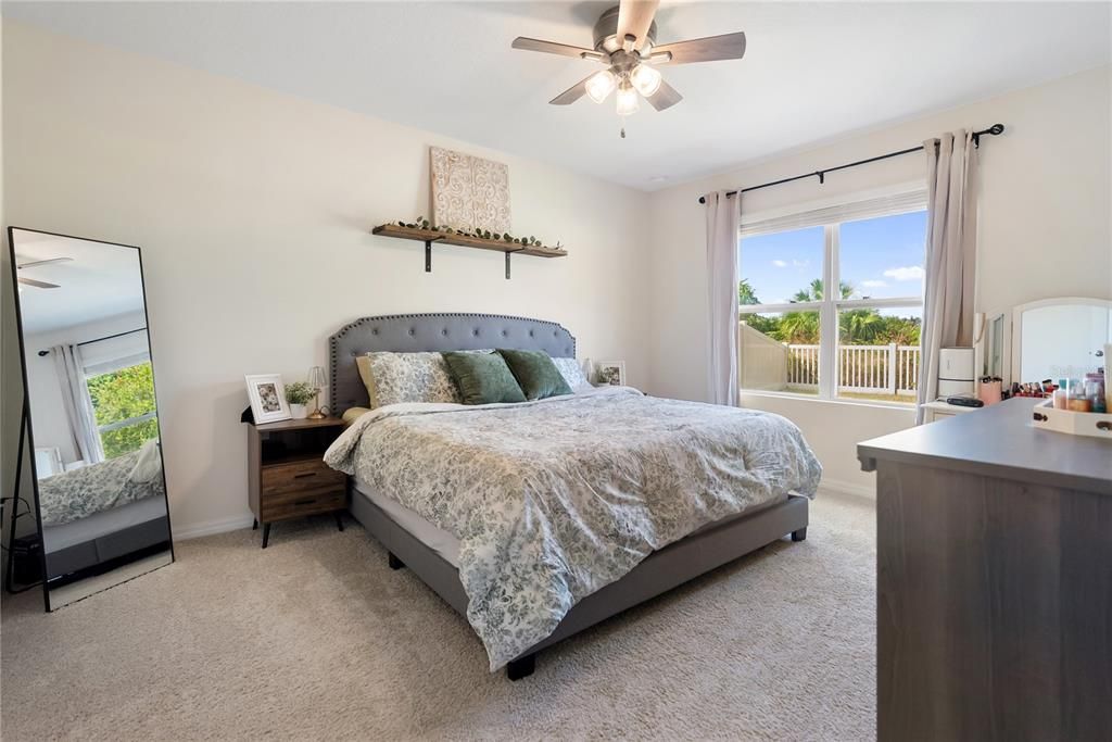 Active With Contract: $339,950 (4 beds, 2 baths, 1828 Square Feet)