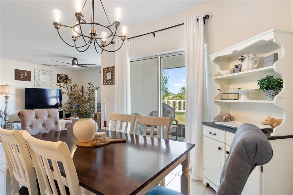 Active With Contract: $339,950 (4 beds, 2 baths, 1828 Square Feet)