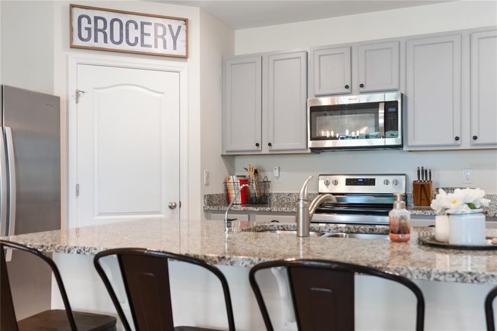 Active With Contract: $339,950 (4 beds, 2 baths, 1828 Square Feet)