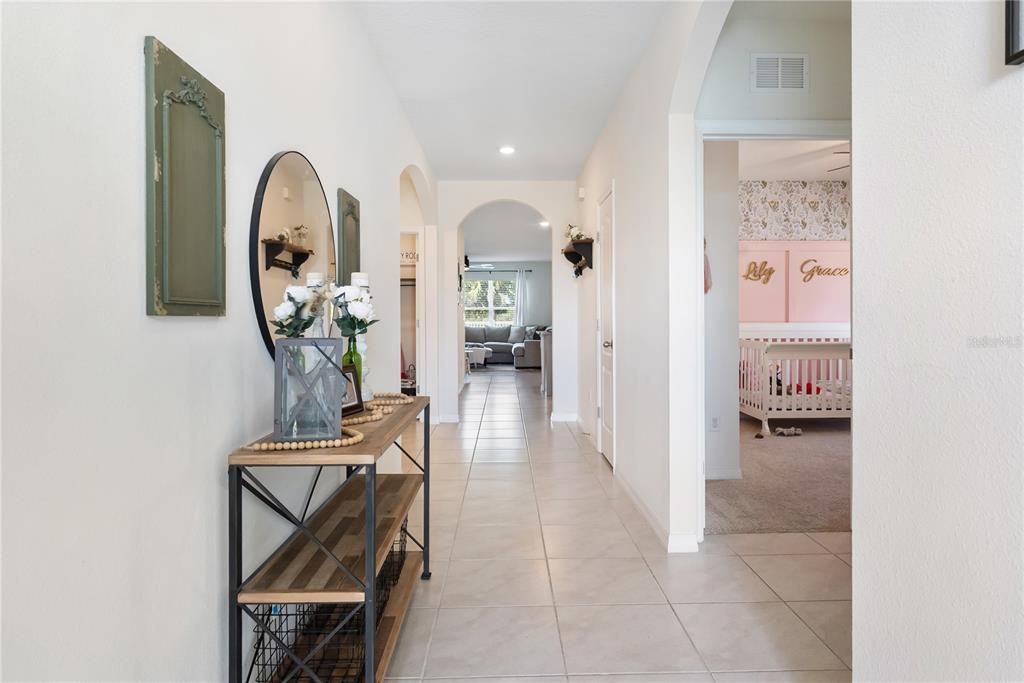 Active With Contract: $339,950 (4 beds, 2 baths, 1828 Square Feet)