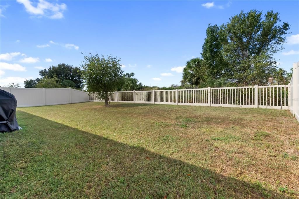 Active With Contract: $339,950 (4 beds, 2 baths, 1828 Square Feet)