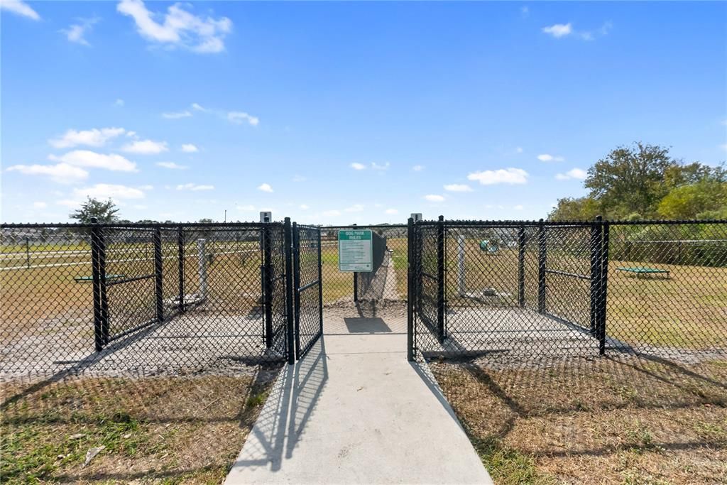 Active With Contract: $339,950 (4 beds, 2 baths, 1828 Square Feet)