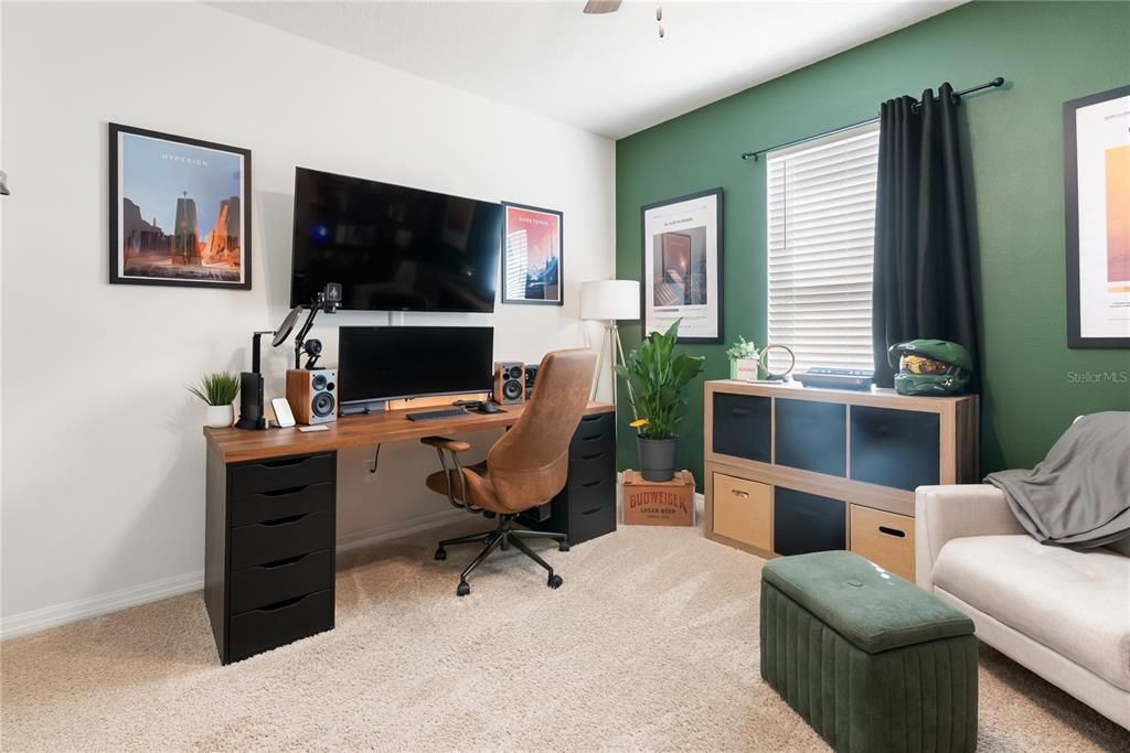 Active With Contract: $339,950 (4 beds, 2 baths, 1828 Square Feet)