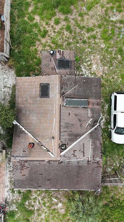 Active With Contract: $170,000 (3 beds, 1 baths, 910 Square Feet)