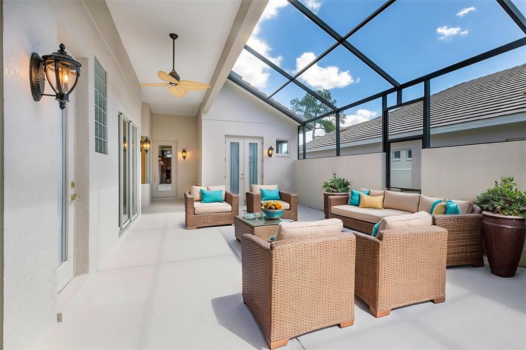 For Sale: $499,900 (3 beds, 3 baths, 2259 Square Feet)