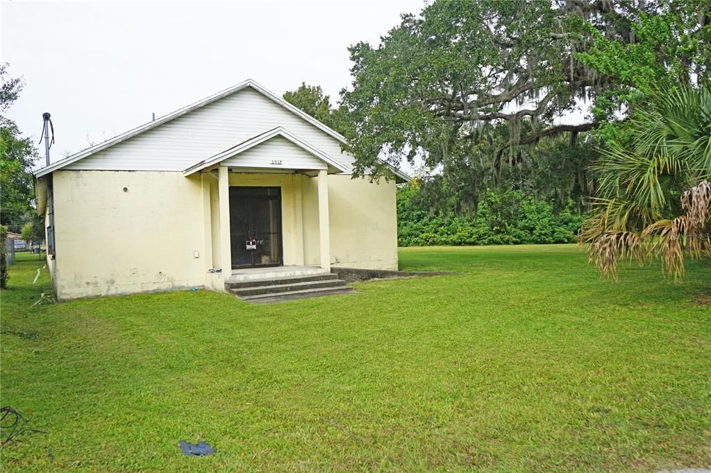 Под контрактом: $99,000 (0 спален, 0 ванн, 0 Квадратных фут)