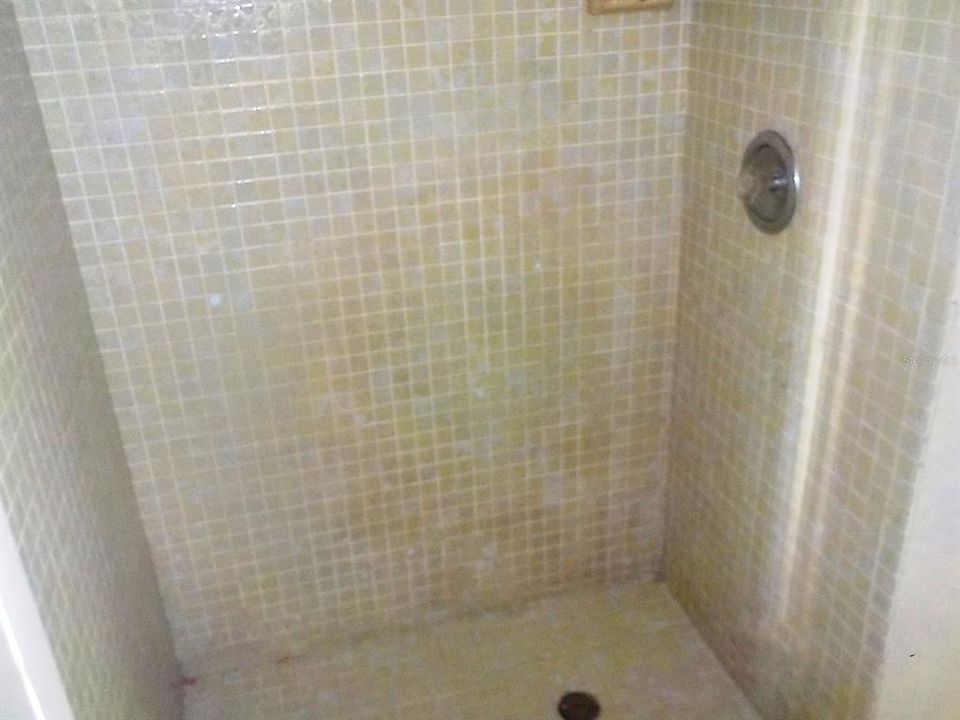 待售: $152,000 (3 贝兹, 2 浴室, 1593 平方英尺)