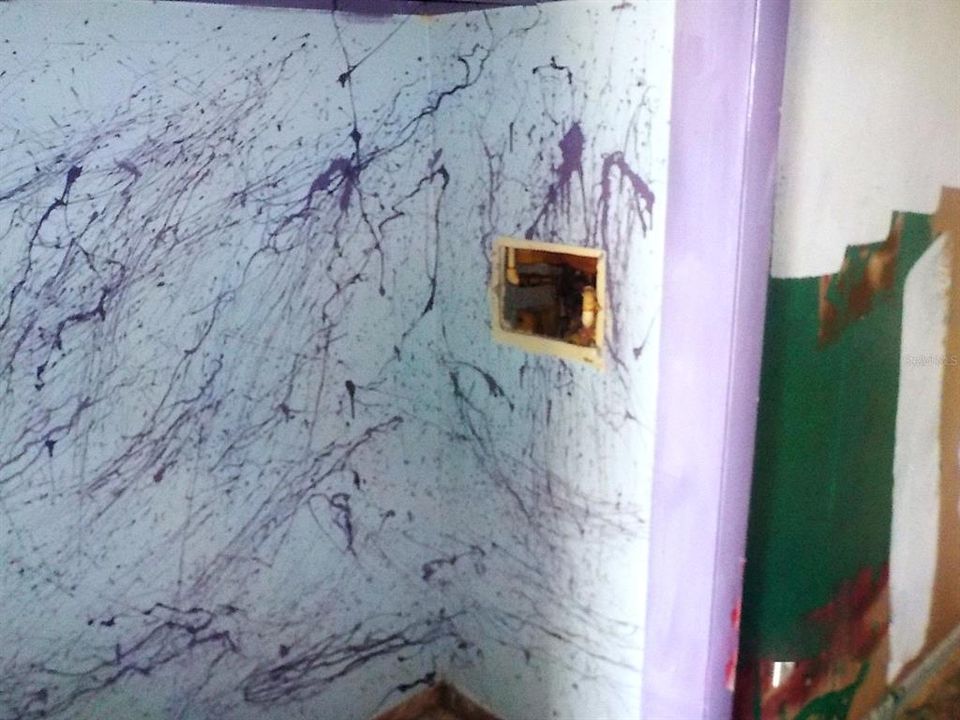 待售: $152,000 (3 贝兹, 2 浴室, 1593 平方英尺)