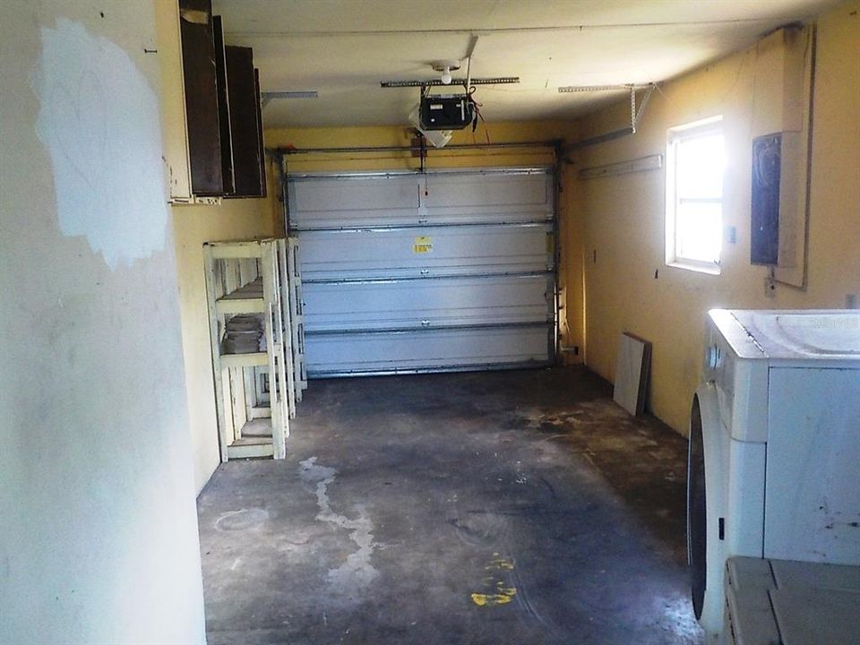 待售: $152,000 (3 贝兹, 2 浴室, 1593 平方英尺)