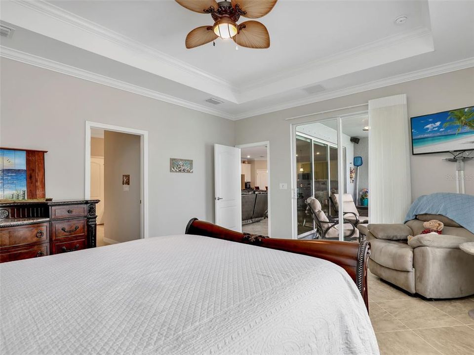 待售: $849,900 (3 贝兹, 3 浴室, 2445 平方英尺)