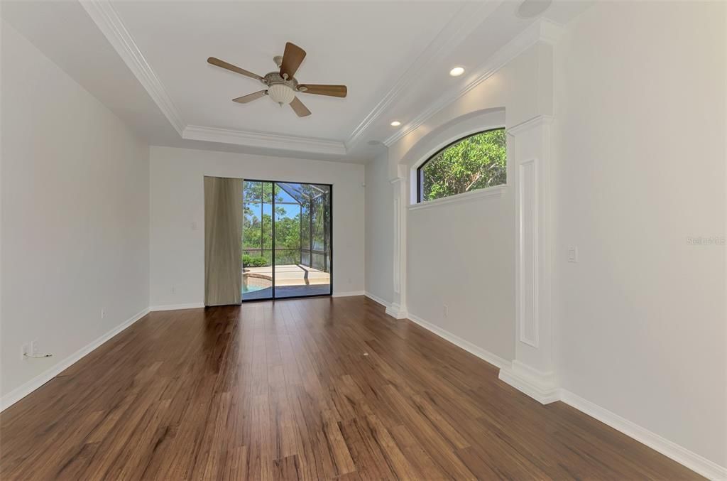 For Sale: $925,000 (4 beds, 3 baths, 3577 Square Feet)