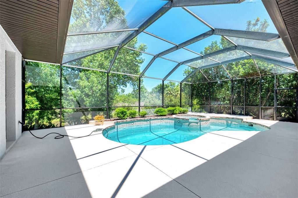For Sale: $925,000 (4 beds, 3 baths, 3577 Square Feet)