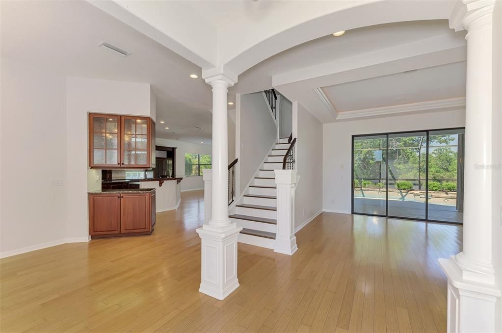 For Sale: $925,000 (4 beds, 3 baths, 3577 Square Feet)