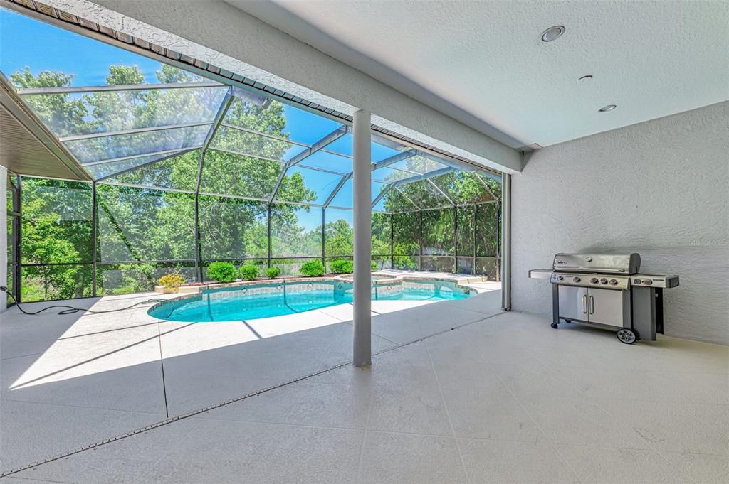 For Sale: $925,000 (4 beds, 3 baths, 3577 Square Feet)