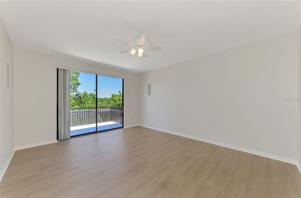 For Sale: $925,000 (4 beds, 3 baths, 3577 Square Feet)