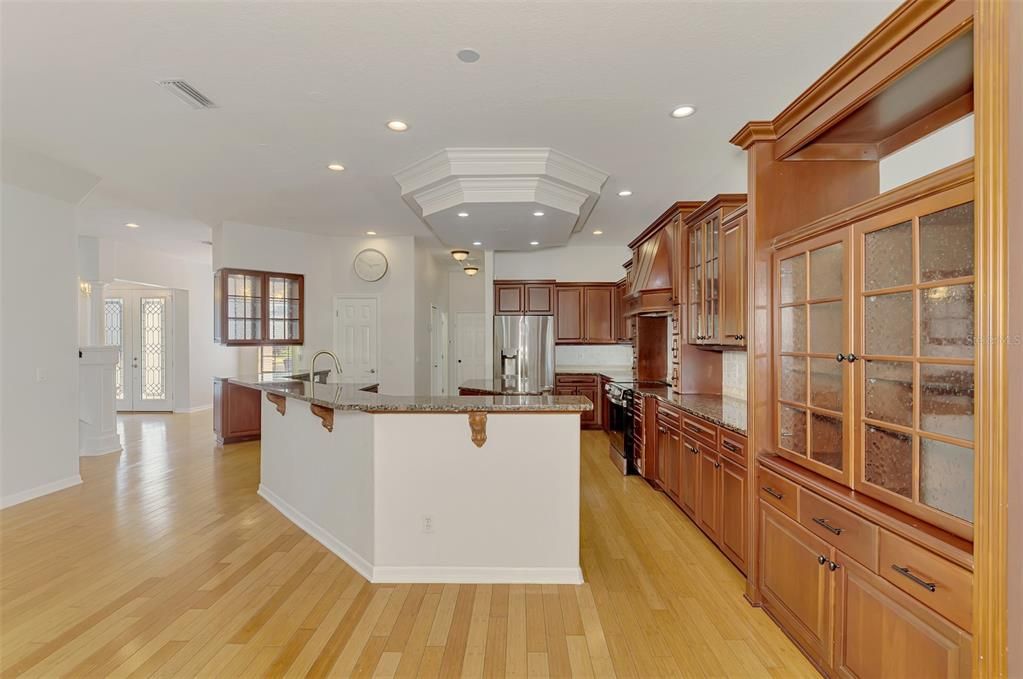 For Sale: $925,000 (4 beds, 3 baths, 3577 Square Feet)