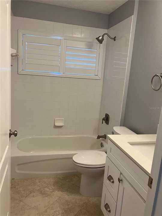 For Sale: $260,000 (3 beds, 2 baths, 1250 Square Feet)