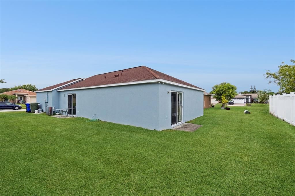 For Sale: $365,000 (3 beds, 2 baths, 1148 Square Feet)