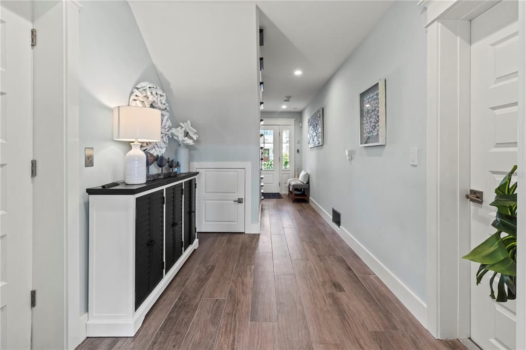 待售: $5,000,000 (4 贝兹, 4 浴室, 3385 平方英尺)