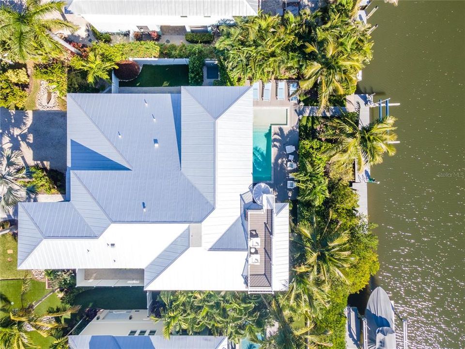 待售: $5,000,000 (4 贝兹, 4 浴室, 3385 平方英尺)