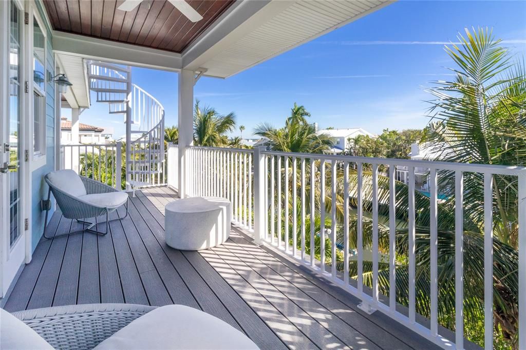 待售: $5,000,000 (4 贝兹, 4 浴室, 3385 平方英尺)