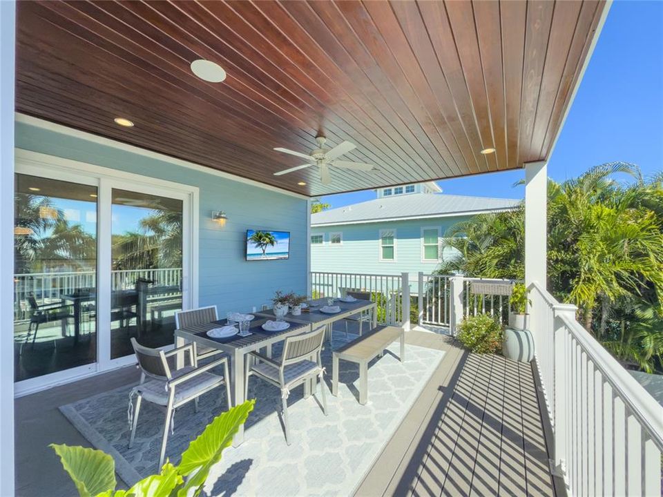 待售: $5,000,000 (4 贝兹, 4 浴室, 3385 平方英尺)