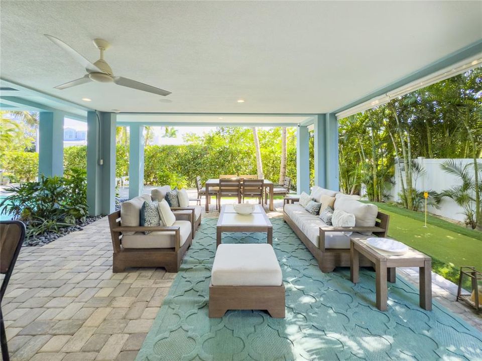 待售: $5,000,000 (4 贝兹, 4 浴室, 3385 平方英尺)