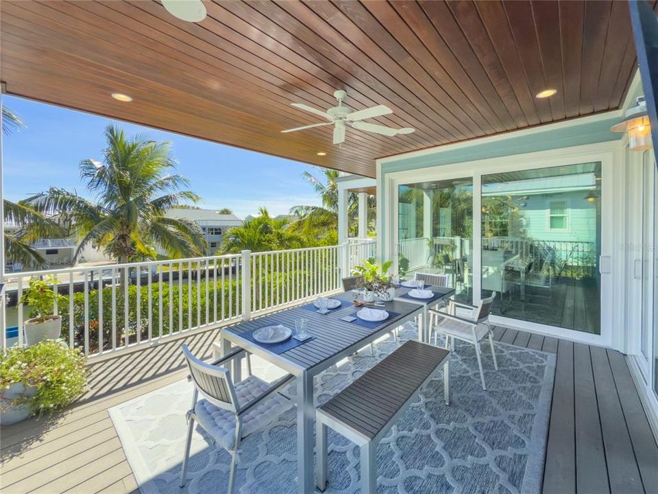 待售: $5,000,000 (4 贝兹, 4 浴室, 3385 平方英尺)