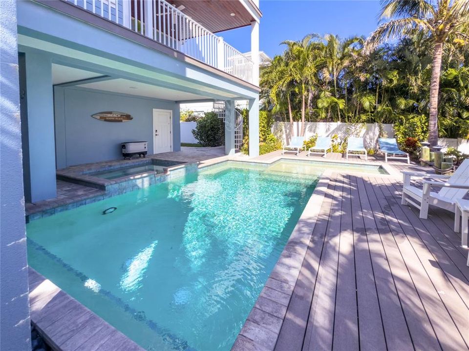 待售: $5,000,000 (4 贝兹, 4 浴室, 3385 平方英尺)