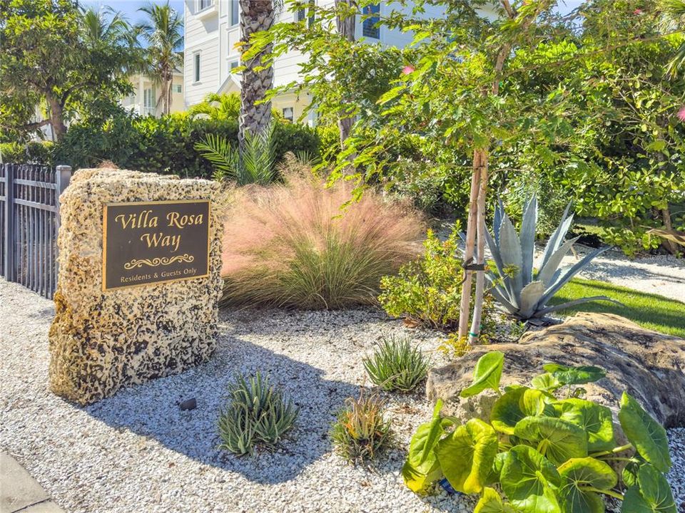 待售: $5,000,000 (4 贝兹, 4 浴室, 3385 平方英尺)