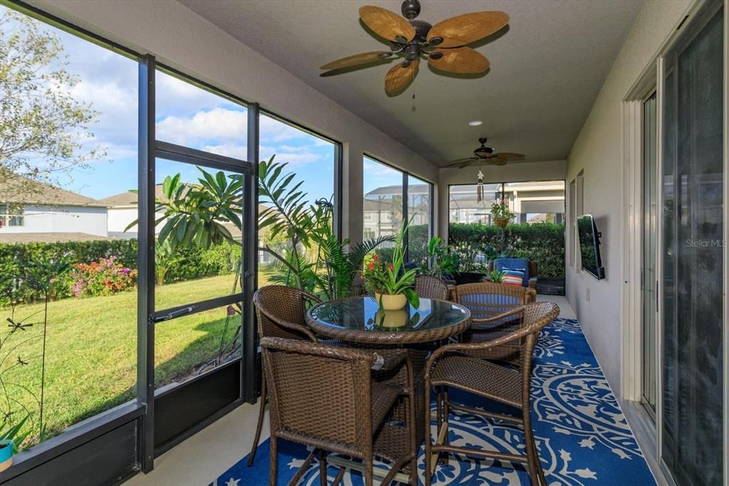 For Sale: $825,000 (4 beds, 3 baths, 3800 Square Feet)