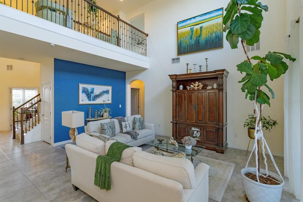 For Sale: $825,000 (4 beds, 3 baths, 3800 Square Feet)