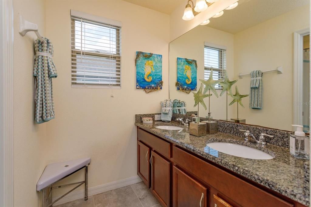 For Sale: $825,000 (4 beds, 3 baths, 3800 Square Feet)