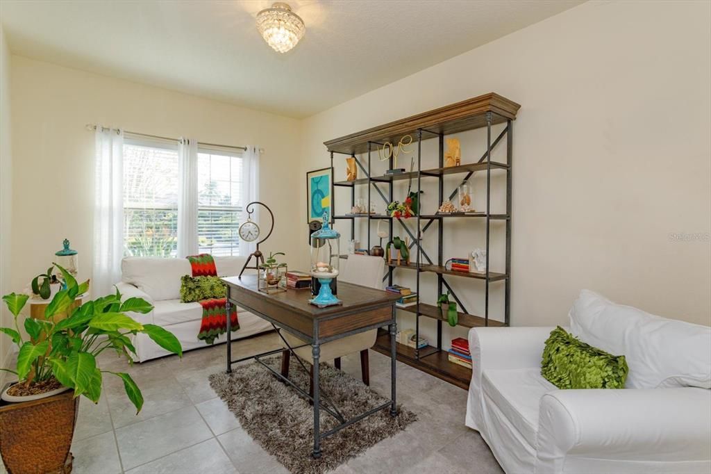 For Sale: $825,000 (4 beds, 3 baths, 3800 Square Feet)