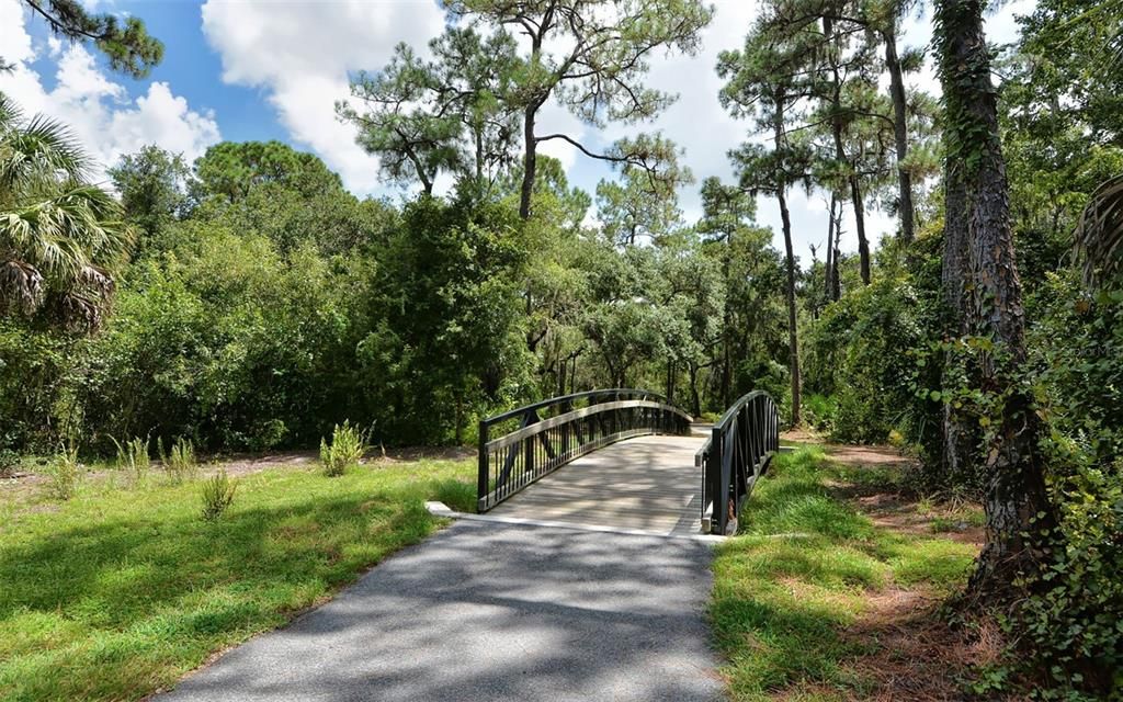 Active With Contract: $595,000 (3 beds, 3 baths, 2218 Square Feet)