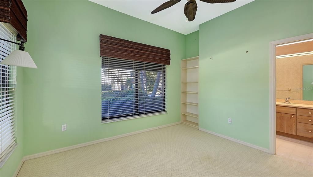 Active With Contract: $595,000 (3 beds, 3 baths, 2218 Square Feet)