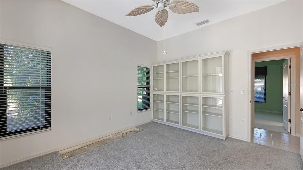 Active With Contract: $595,000 (3 beds, 3 baths, 2218 Square Feet)