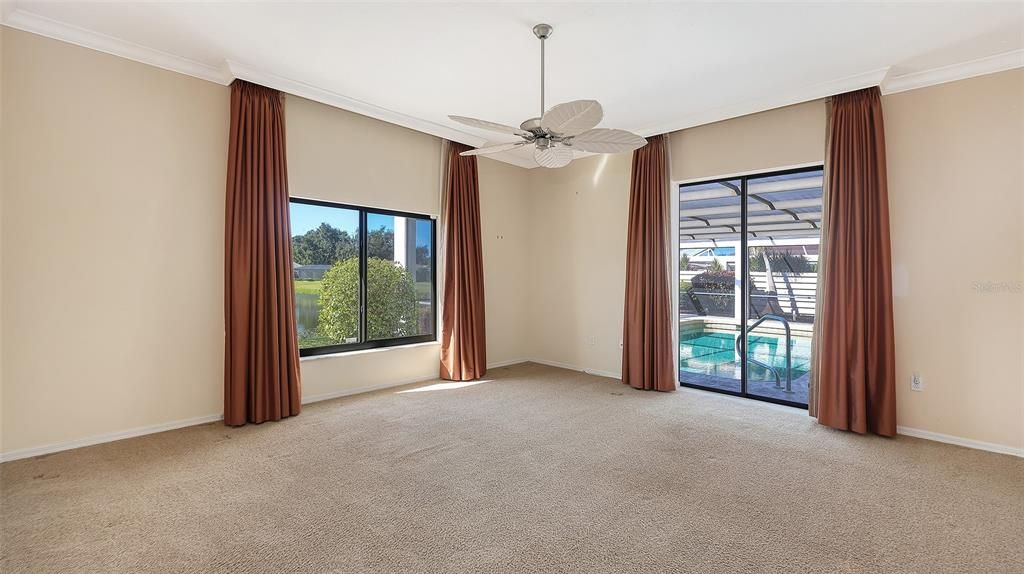 Active With Contract: $595,000 (3 beds, 3 baths, 2218 Square Feet)