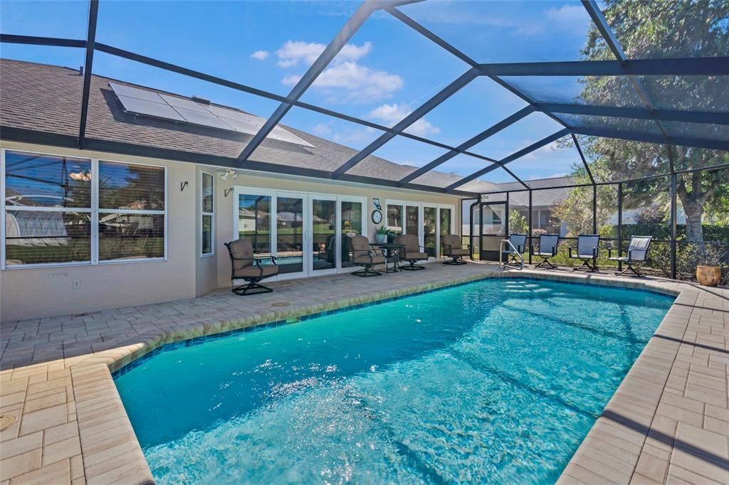 For Sale: $379,900 (3 beds, 2 baths, 1999 Square Feet)