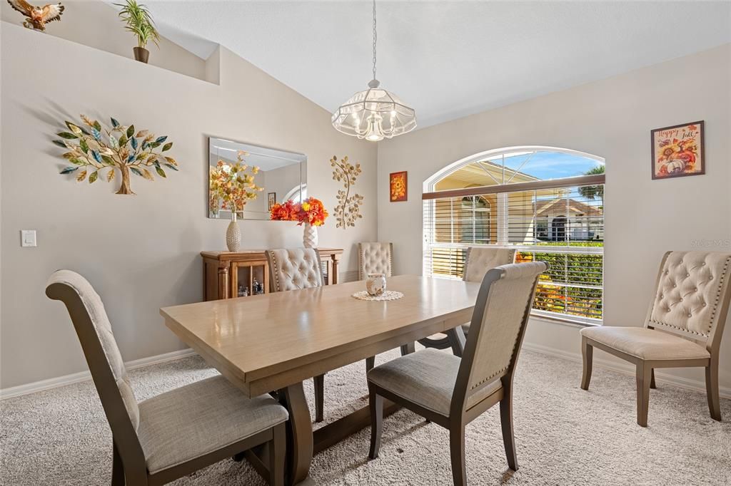 For Sale: $379,900 (3 beds, 2 baths, 1999 Square Feet)