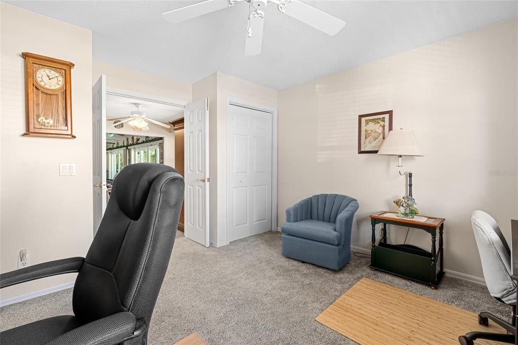 For Sale: $379,900 (3 beds, 2 baths, 1999 Square Feet)