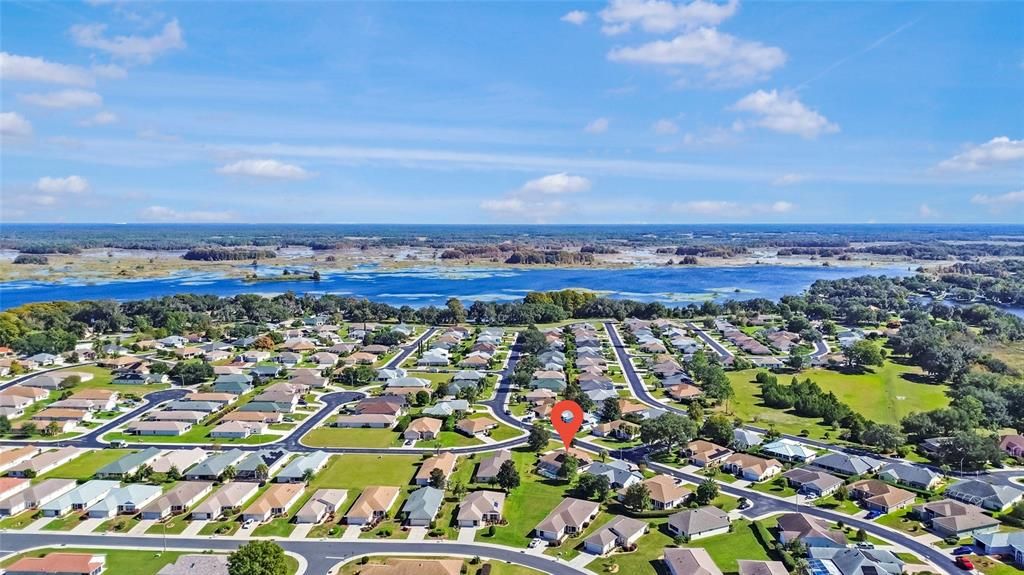 For Sale: $379,900 (3 beds, 2 baths, 1999 Square Feet)