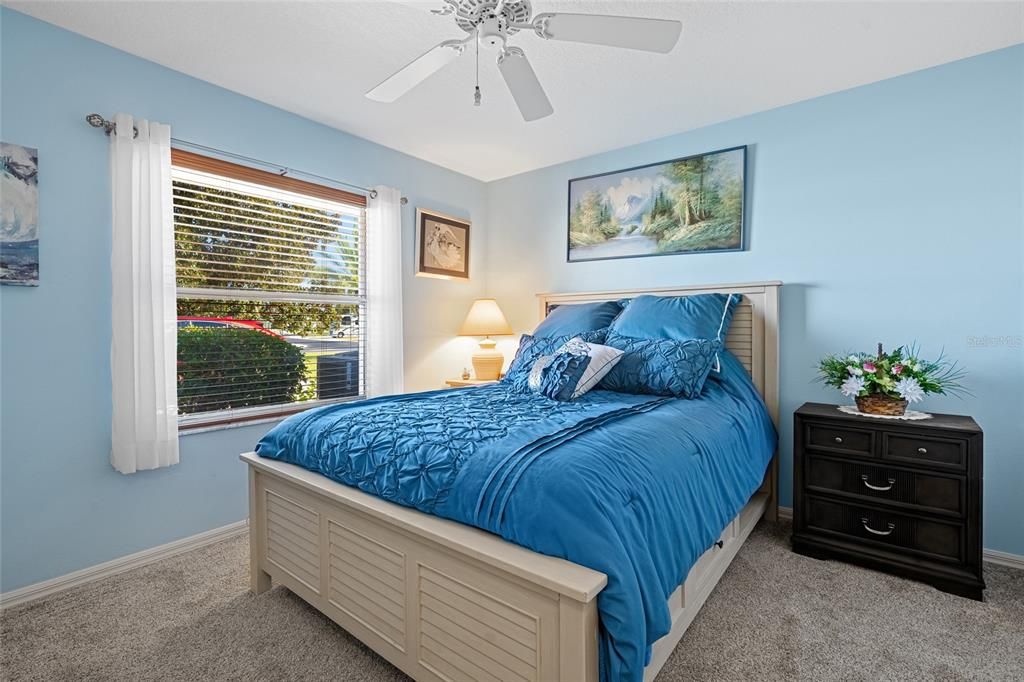 For Sale: $379,900 (3 beds, 2 baths, 1999 Square Feet)