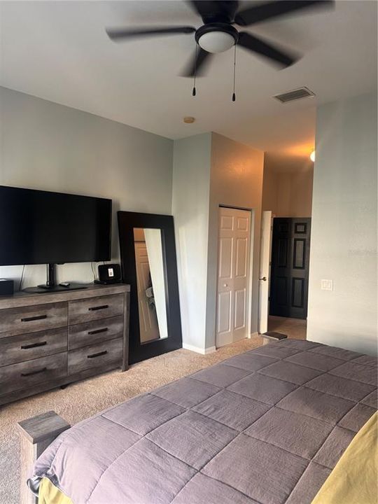 For Sale: $393,500 (3 beds, 2 baths, 1789 Square Feet)