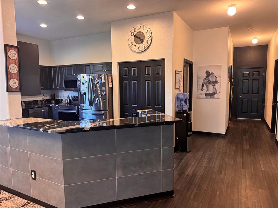 For Sale: $393,500 (3 beds, 2 baths, 1789 Square Feet)