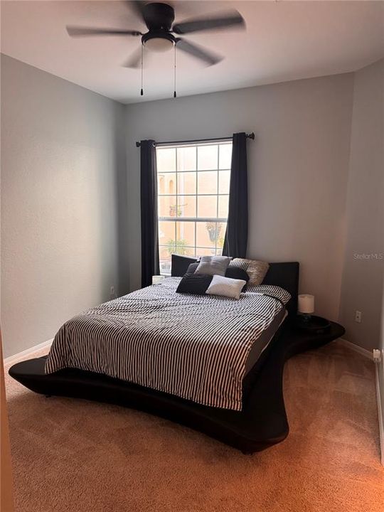 For Sale: $393,500 (3 beds, 2 baths, 1789 Square Feet)