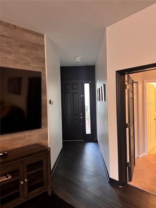 For Sale: $393,500 (3 beds, 2 baths, 1789 Square Feet)