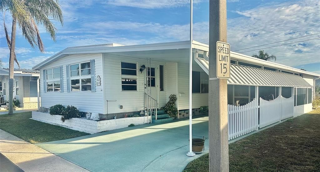 待售: $132,500 (2 贝兹, 2 浴室, 1308 平方英尺)