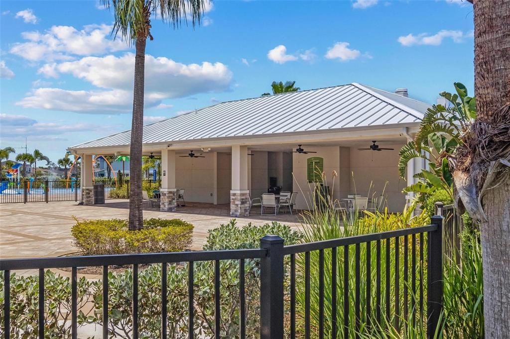 Activo con contrato: $344,900 (3 camas, 2 baños, 1492 Pies cuadrados)