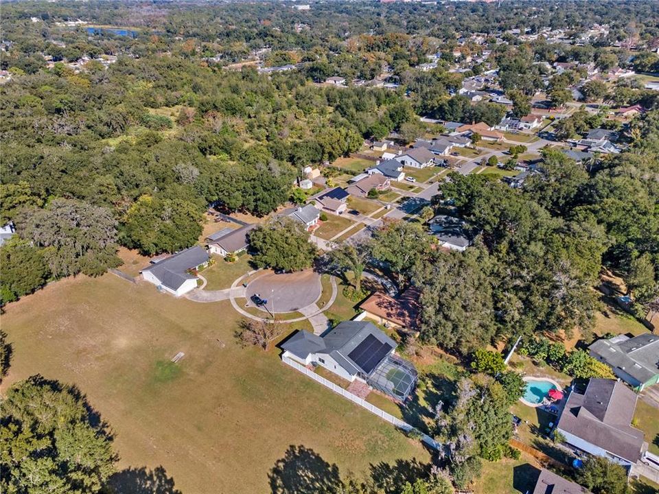 For Sale: $450,000 (4 beds, 3 baths, 1735 Square Feet)